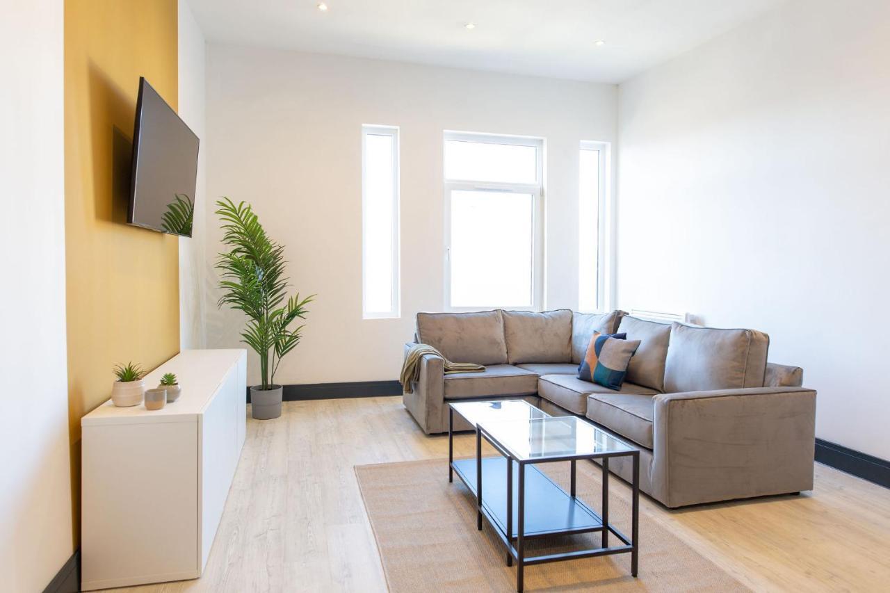 The Kingsway- 2 Bedroom Central Swansea Apartments By Stayright Ngoại thất bức ảnh