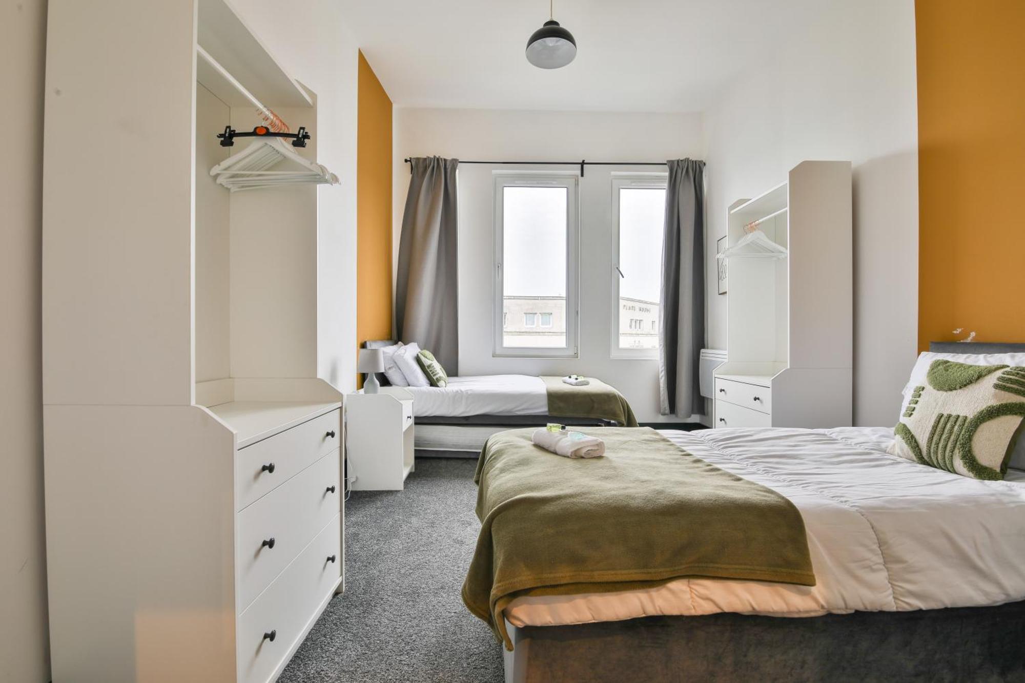 The Kingsway- 2 Bedroom Central Swansea Apartments By Stayright Ngoại thất bức ảnh