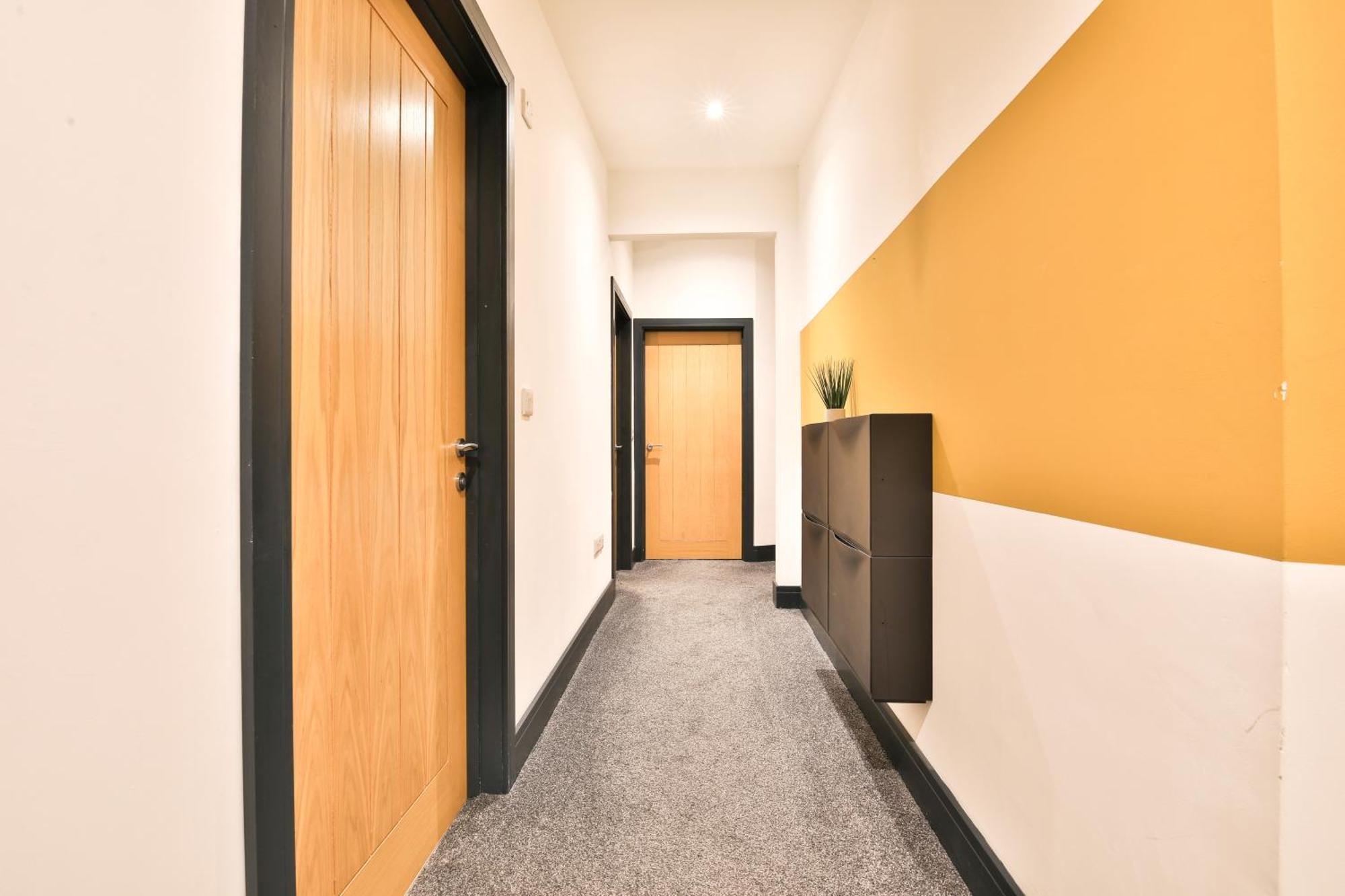 The Kingsway- 2 Bedroom Central Swansea Apartments By Stayright Ngoại thất bức ảnh