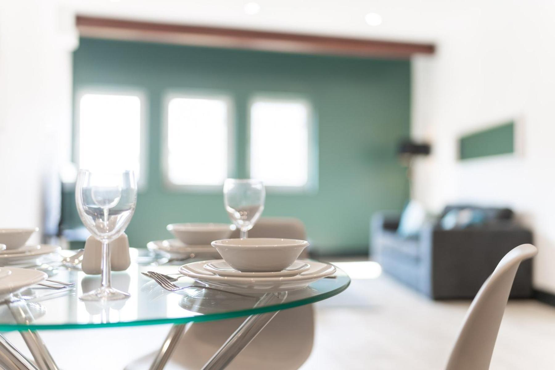 The Kingsway- 2 Bedroom Central Swansea Apartments By Stayright Ngoại thất bức ảnh