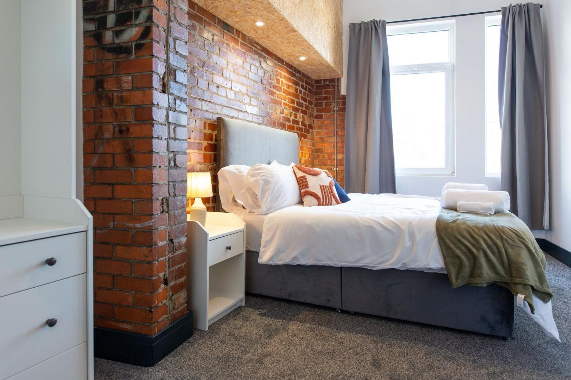 The Kingsway- 2 Bedroom Central Swansea Apartments By Stayright Ngoại thất bức ảnh